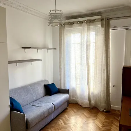 Lumineux Dans Le Quartier Des Fleurs Apartament